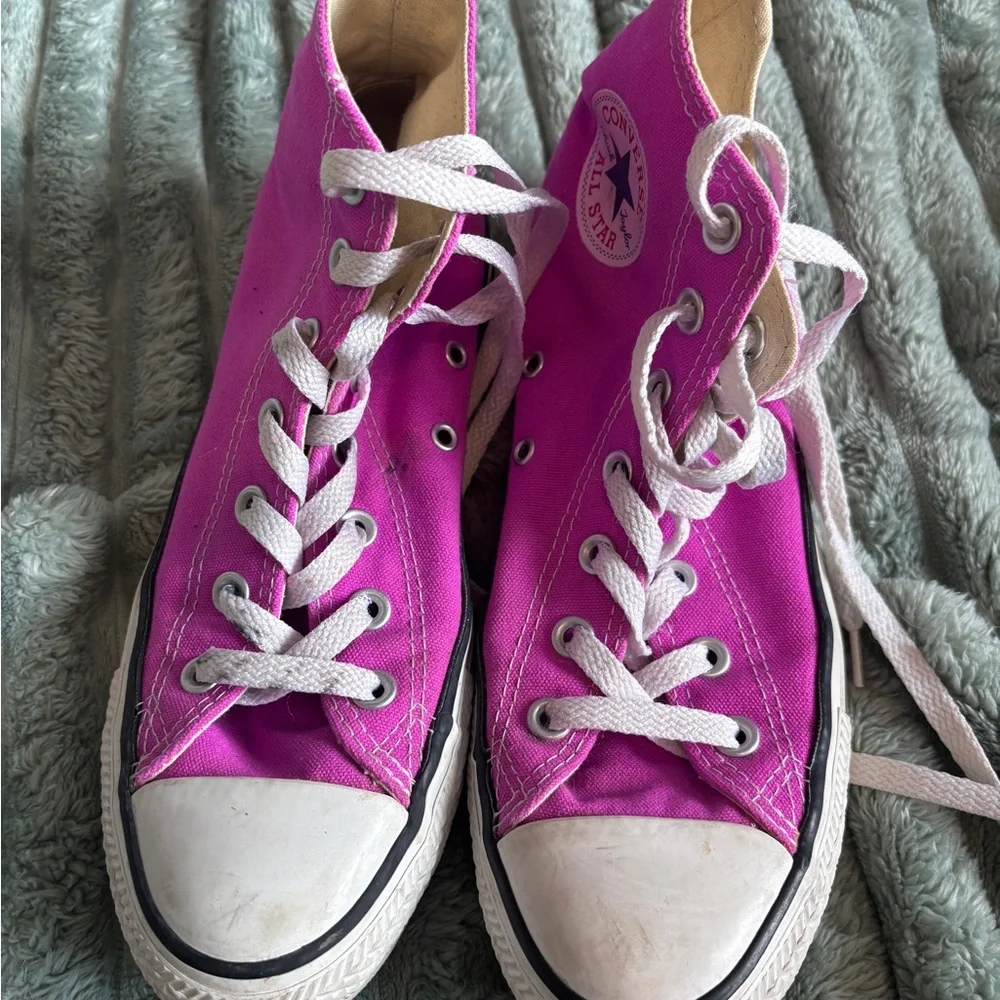 Hot Pink Chuck Taylor Converse - Picture 2 of 4
